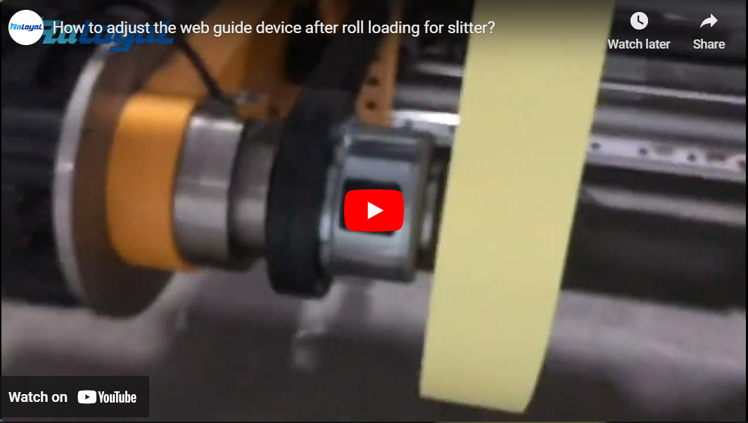 ¿Cómo ajustar el dispositivo de guía web después de la carga del rollo para la cortadora?