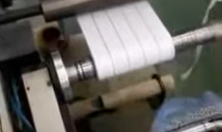 Máquina de corte de etiqueta en blanco automática HC-320A con torreta