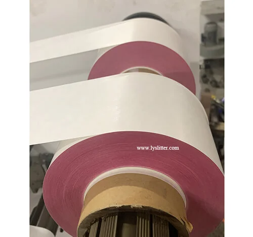 ¿Cuáles son las características de impresión de los materiales autoadhesivos de película?
