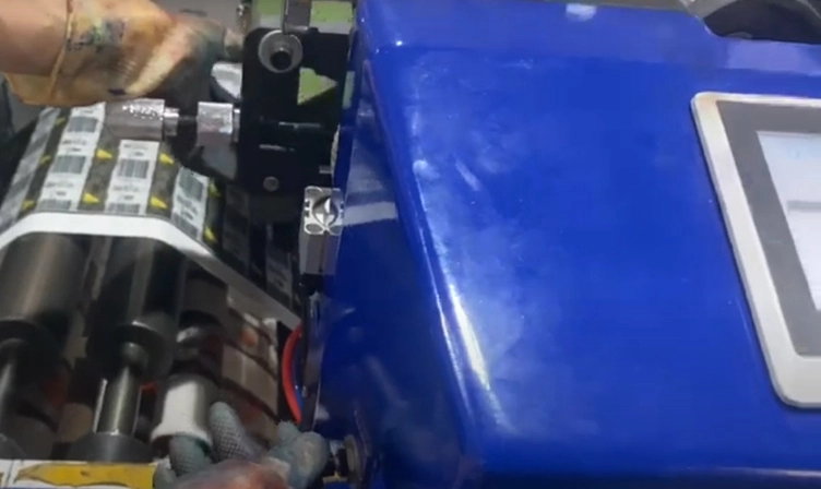 Cómo eliminar e instalar el cilindro de impresión, cilindro anilox y