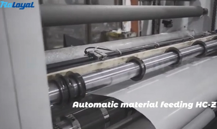 Alimentación automática de material para HC-Z máquina de rebobinado de corte de rollo Jumbo