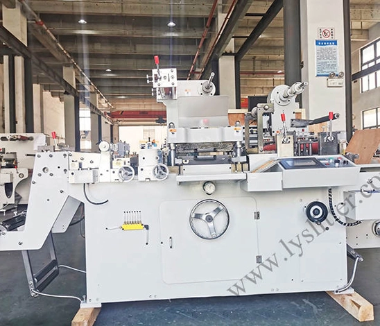 Característica de LDC-350B máquina de corte automática de etiquetas