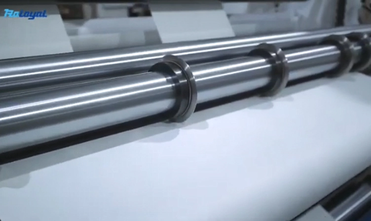 Nuevo diseño de alta calidad Jumbo Roll Slitting Rewinder