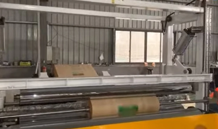 Máquina de corte de papel Jumbo de alta velocidad para gran diámetro 1800mm