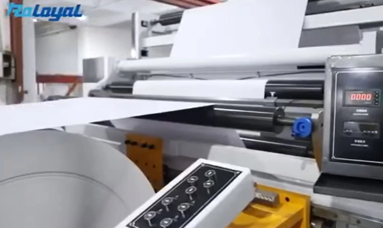 Máquina de corte de etiqueta de rollo a rollo de alta velocidad