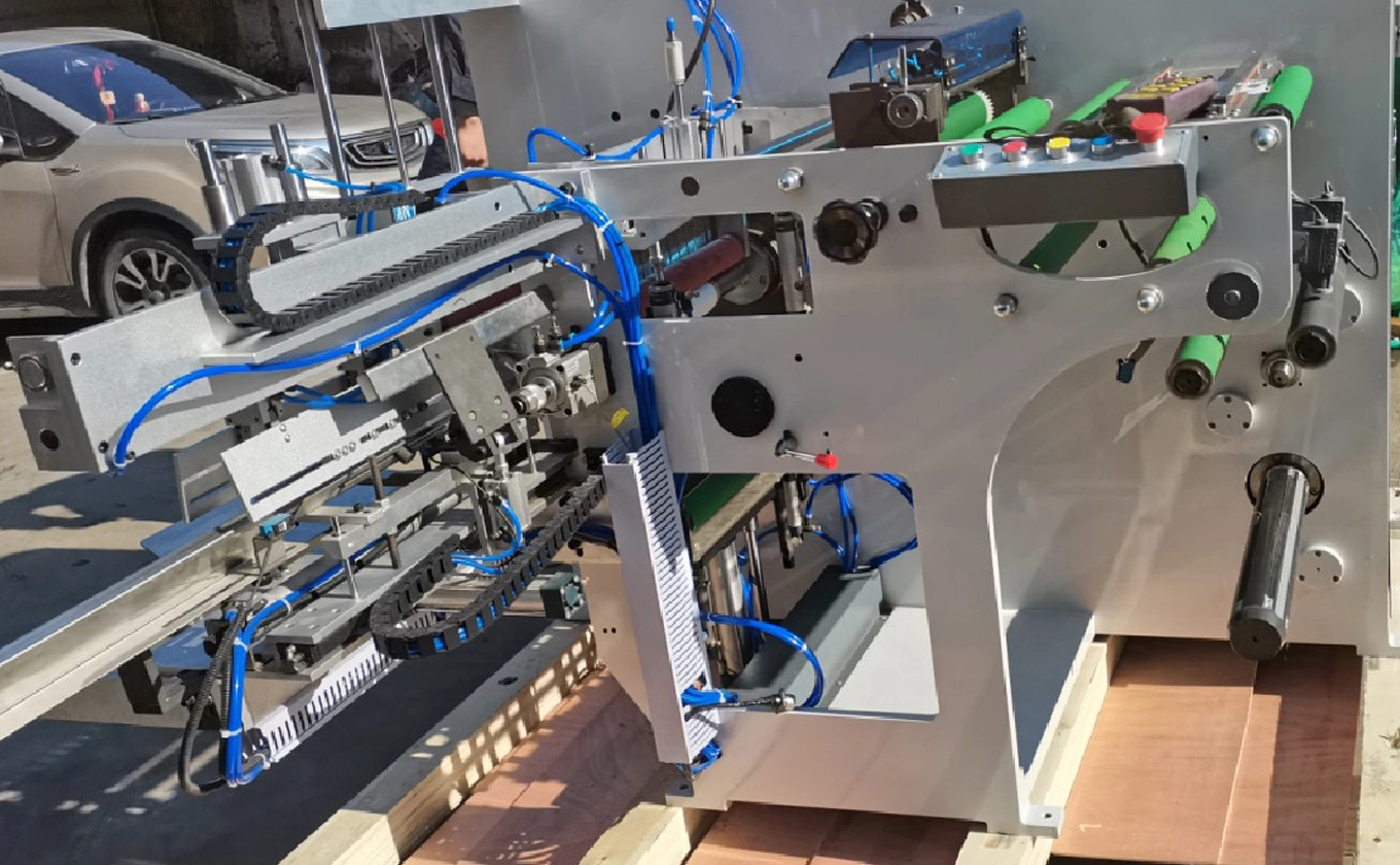 Aplicación de LYRS-350 económica máquina de rebobinado completamente automática de torreta